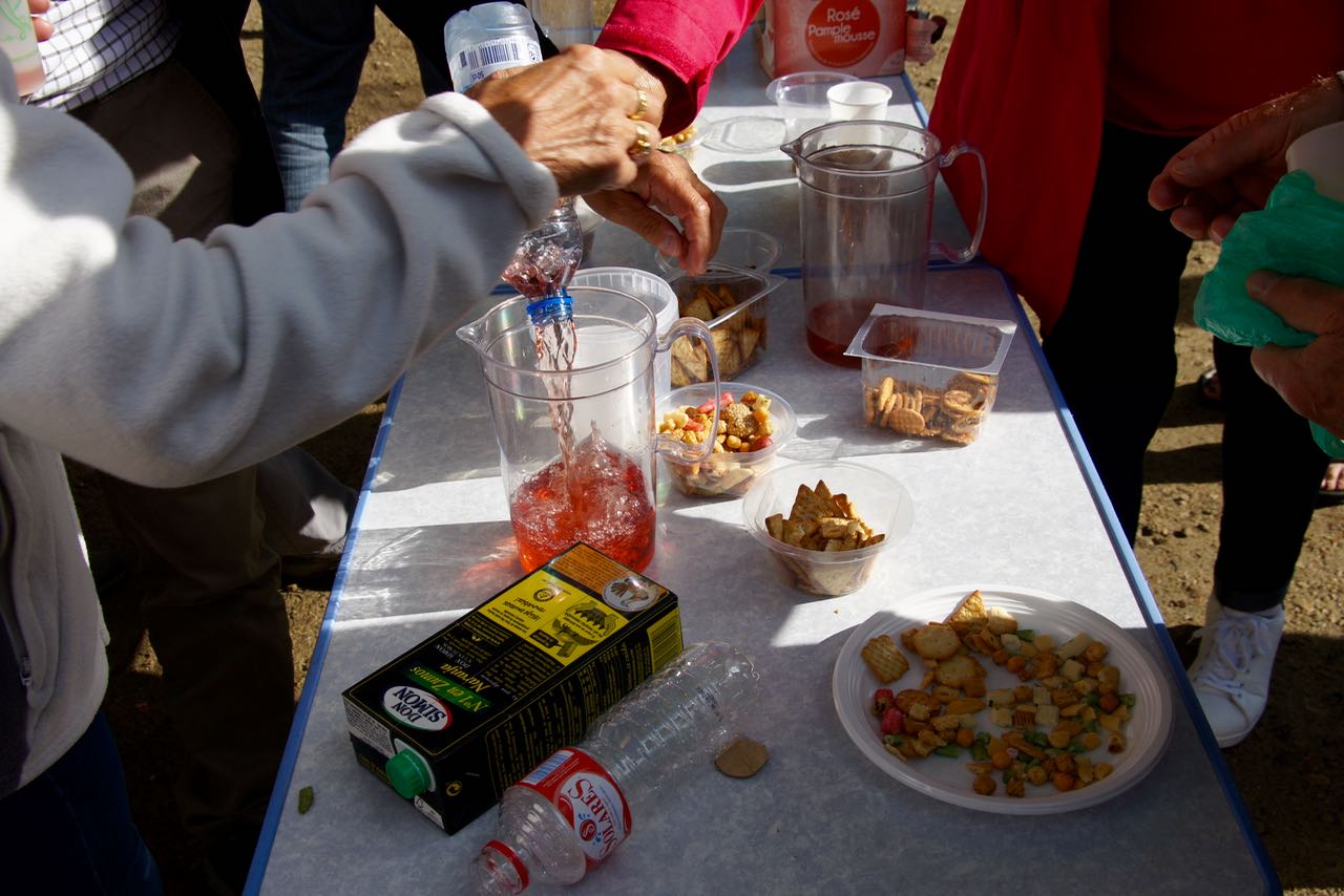 Dernière collation avant de retrouver Tonneins.