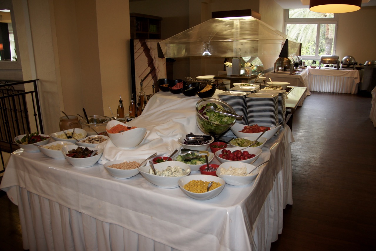 Salle de restaurant : buffets