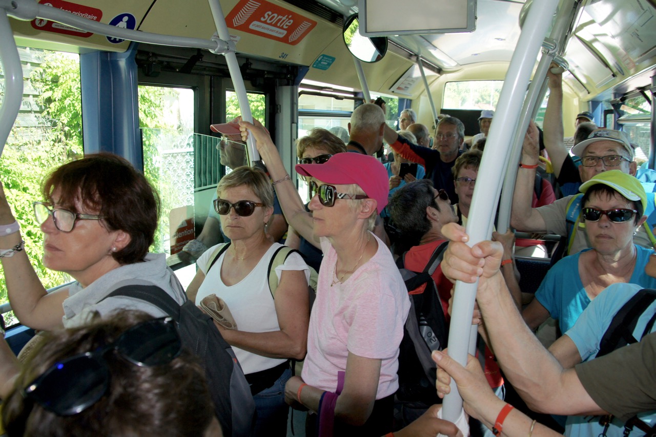 ...transport en bus...