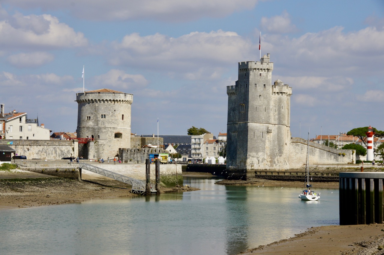 Tour de la Chaîne et Tour Saint-Nicolas