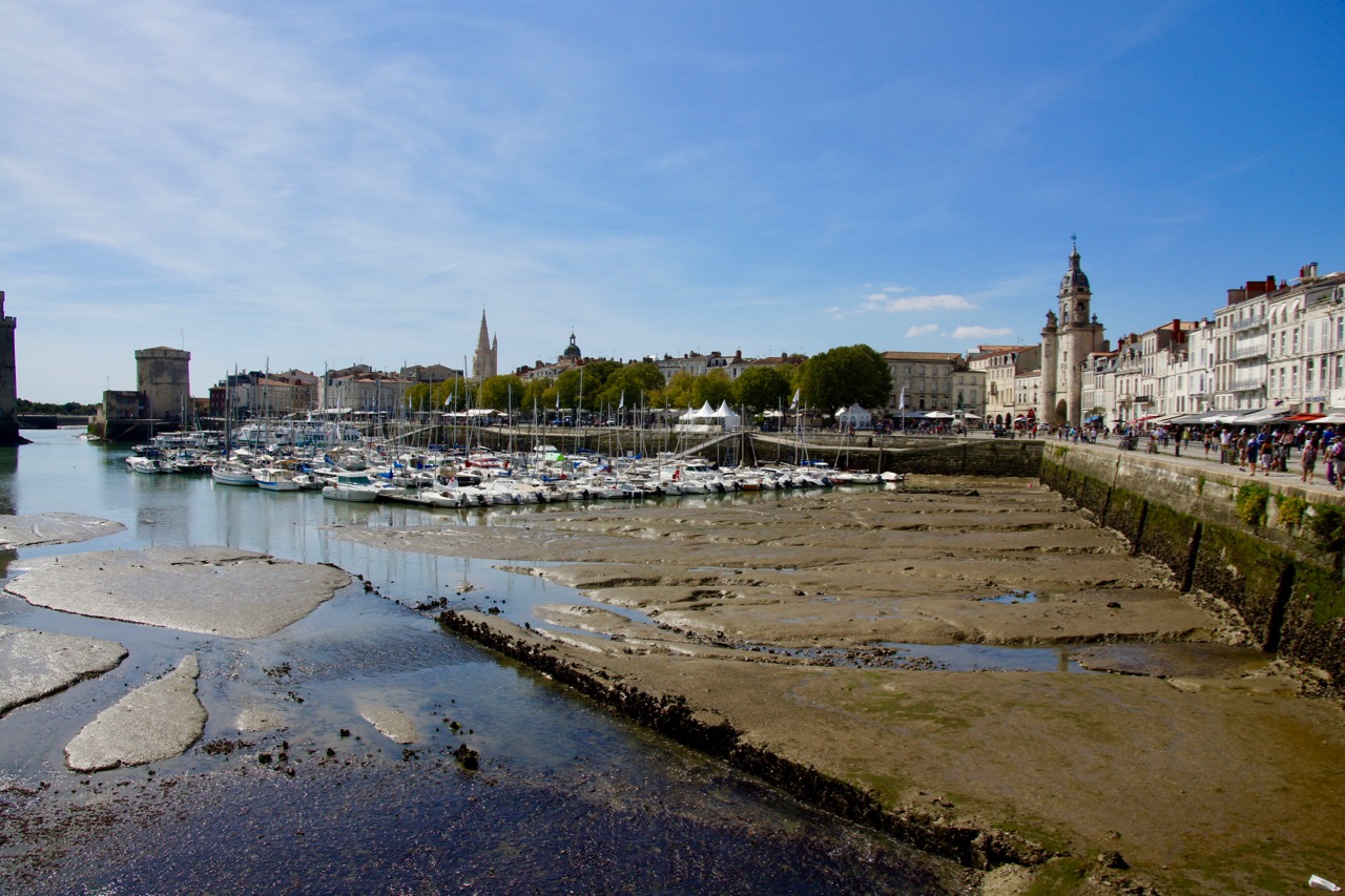 A l'intérieur de la rade