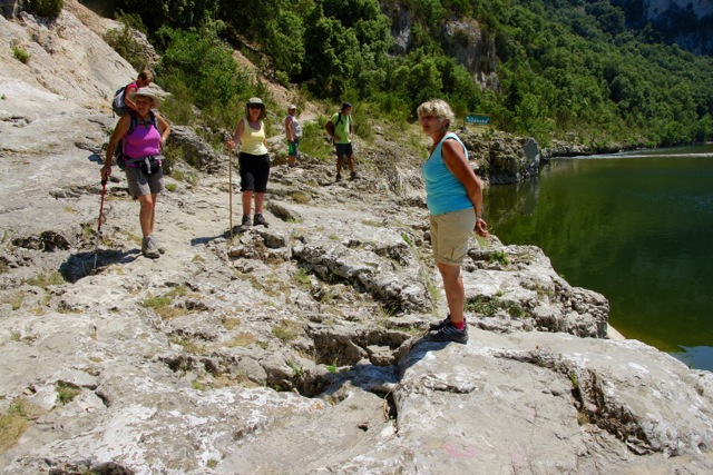 Les Gorges de l'Ardèche et ses passages rocheux