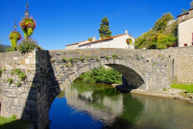 Le vieux pont sur l'Aude